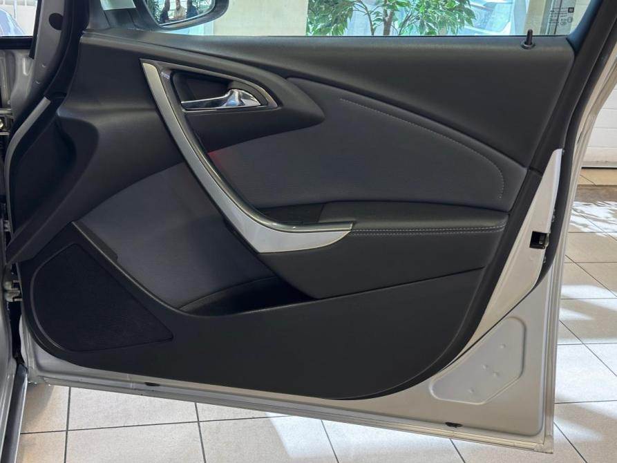 Opel Astra J Рестайлинг Волгоград  - изображение 16