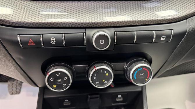 Lada (ВАЗ) Vesta I Рестайлинг (NG) с пробегом 2023 года, цена 1 330 000 рублей, 22607 км, седан, Автокод Объявления
