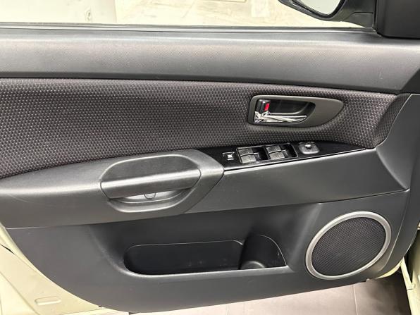 Mazda 3 I (BK) Рестайлинг с пробегом 2008 года, цена 597 000 рублей, 120000 км, хэтчбек, Автокод Объявления