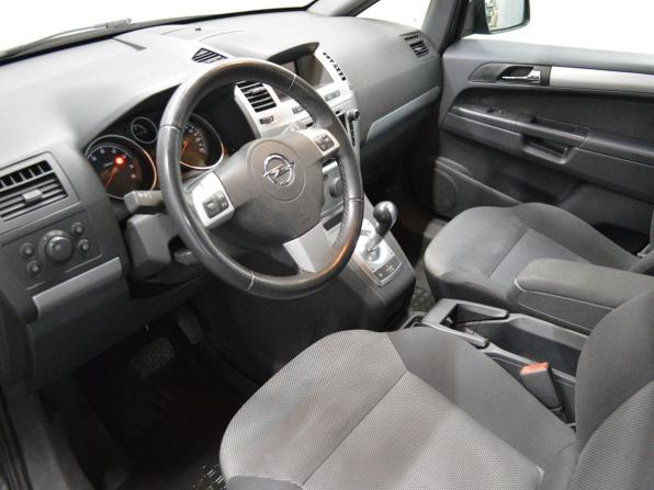 Opel Zafira B Рестайлинг с пробегом 2012 года, цена 691 500 рублей, 161145 км, компактвэн, Автокод Объявления
