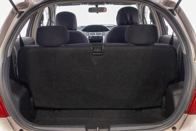 Toyota Vitz II (XP90) с пробегом 2010 года, цена 639 000 рублей, 174000 км, хэтчбек, Автокод Объявления