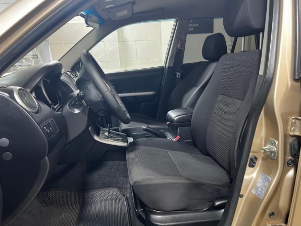 Suzuki Grand Vitara II Рестайлинг с пробегом 2011 года, цена 927 800 рублей, 281110 км, внедорожник, Автокод Объявления