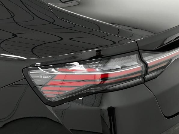 Geely Preface I с пробегом 2024 года, цена 2 815 000 рублей, 5500 км, седан, Автокод Объявления