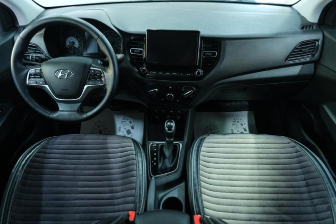Hyundai Solaris II Рестайлинг с пробегом 2021 года, цена 1 849 000 рублей, 33500 км, седан, Автокод Объявления