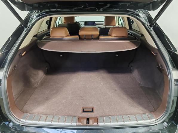 Lexus RX IV Рестайлинг с пробегом 2019 года, цена 3 949 000 рублей, 180012 км, внедорожник, Автокод Объявления
