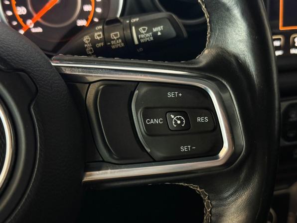 Jeep Wrangler IV (JL) с пробегом 2018 года, цена 3 515 000 рублей, 146114 км, внедорожник, Автокод Объявления
