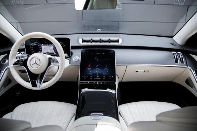 Mercedes-Benz S-Класс VII (W223) с пробегом 2021 года, цена 13 990 000 рублей, 5250 км, седан, Автокод Объявления