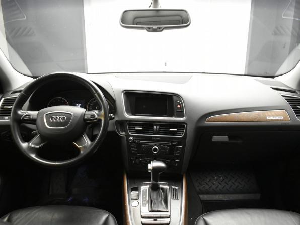 Audi Q5 I (8R) Рестайлинг с пробегом 2013 года, цена 1 790 000 рублей, 211045 км, внедорожник, Автокод Объявления