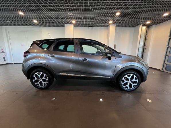 Renault Kaptur I с пробегом 2017 года, цена 1 000 000 рублей, 213913 км, внедорожник, Автокод Объявления