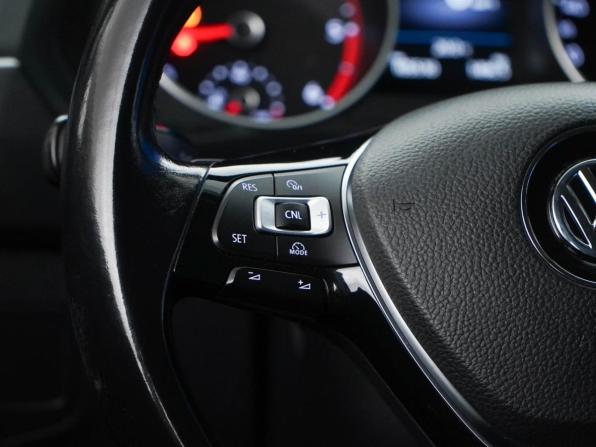 Volkswagen Tiguan II с пробегом 2017 года, цена 2 532 055 рублей, 105510 км, внедорожник, Автокод Объявления
