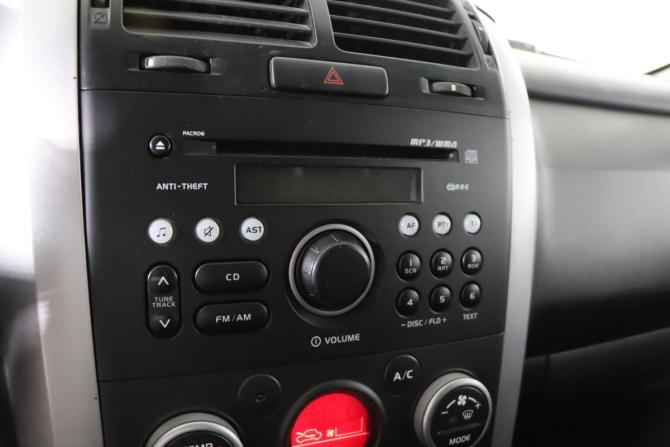 Suzuki Grand Vitara II Рестайлинг с пробегом 2011 года, цена 1 079 990 рублей, 138444 км, внедорожник, Автокод Объявления