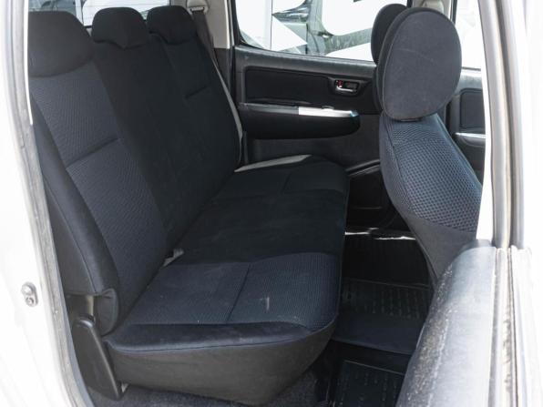 Toyota Hilux VII Рестайлинг с пробегом 2014 года, цена 2 170 000 рублей, 177574 км, offers.body_type.unknown, Автокод Объявления