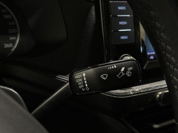 Volkswagen Polo VI с пробегом 2020 года, цена 1 699 000 рублей, 76234 км, лифтбек, Автокод Объявления