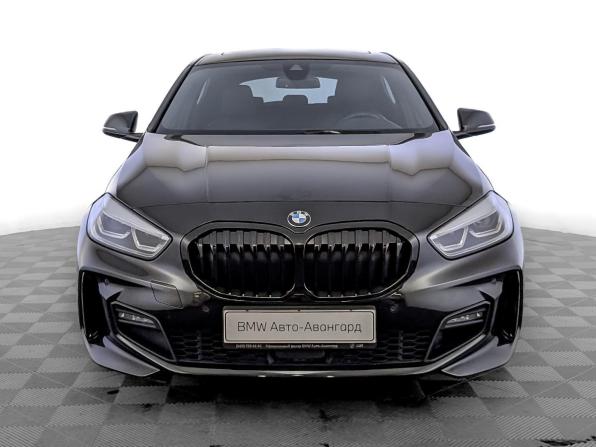 BMW 1 серии III (F40) с пробегом 2019 года, цена 2 490 000 рублей, 131803 км, хэтчбек, Автокод Объявления