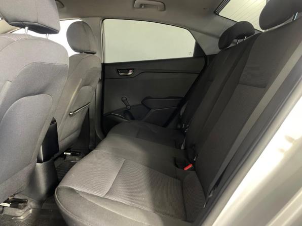 Hyundai Solaris II с пробегом 2017 года, цена 1 133 000 рублей, 85500 км, седан, Автокод Объявления