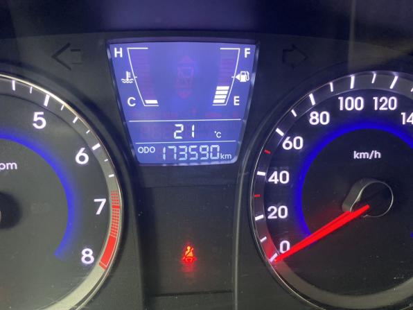 Hyundai Solaris I с пробегом 2012 года, цена 530 000 рублей, 173590 км, хэтчбек, Автокод Объявления