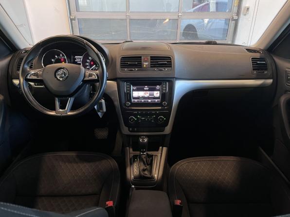 Skoda Yeti I Рестайлинг с пробегом 2016 года, цена 1 388 000 рублей, 181025 км, внедорожник, Автокод Объявления