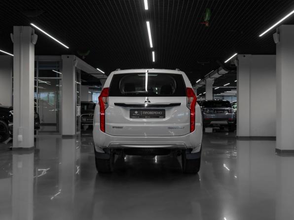 Mitsubishi Pajero Sport III с пробегом 2019 года, цена 2 570 000 рублей, 122616 км, внедорожник, Автокод Объявления