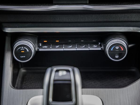 Geely Coolray I с пробегом 2021 года, цена 1 638 000 рублей, 84549 км, внедорожник, Автокод Объявления