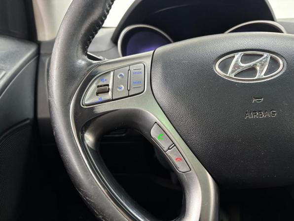 Hyundai ix35 I с пробегом 2011 года, цена 1 160 000 рублей, 212488 км, внедорожник, Автокод Объявления