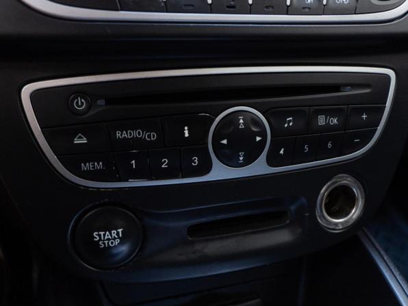 Renault Fluence I с пробегом 2010 года, цена 780 000 рублей, 97601 км, седан, Автокод Объявления