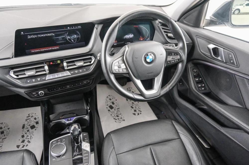BMW 1 серии III (F40) Красноярск  - изображение 10
