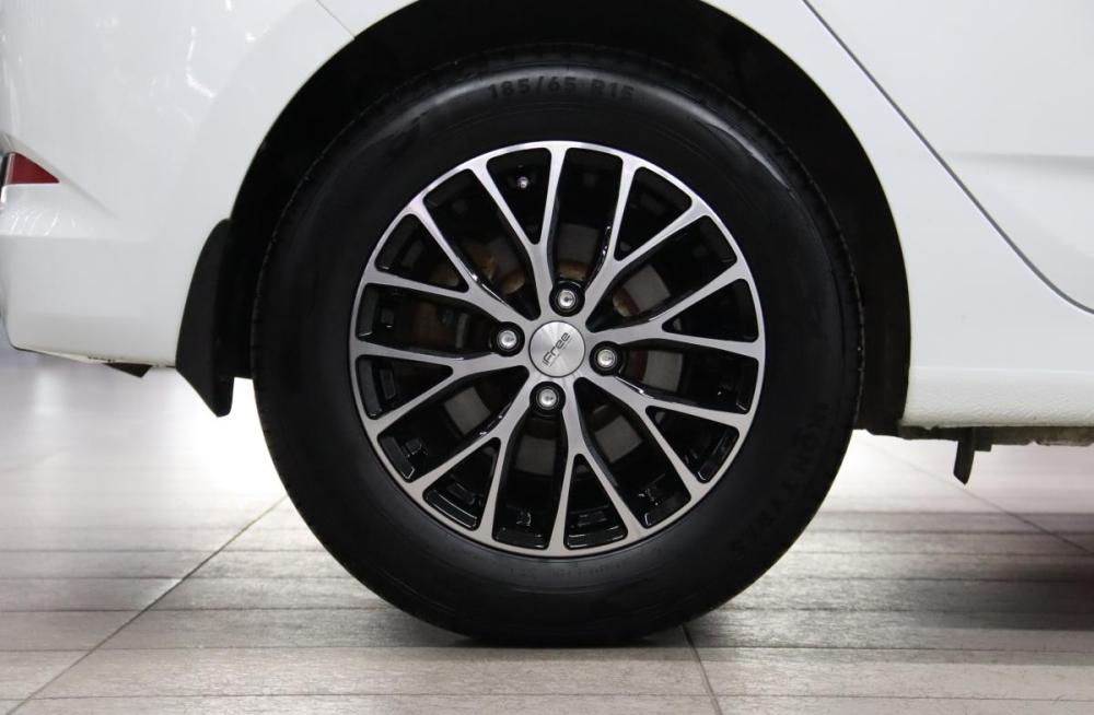 Hyundai Solaris I Сургут  - изображение 24