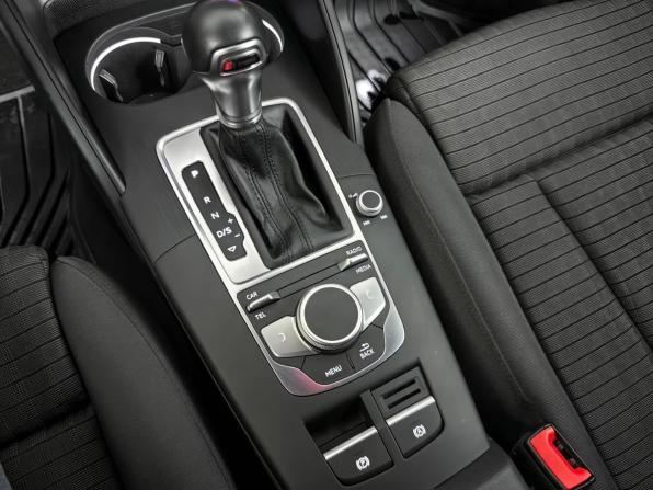 Audi A3 III (8V) Рестайлинг с пробегом 2017 года, цена 1 855 000 рублей, 88684 км, седан, Автокод Объявления