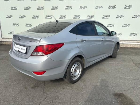 Hyundai Solaris I с пробегом 2013 года, цена 880 000 рублей, 120000 км, седан, Автокод Объявления
