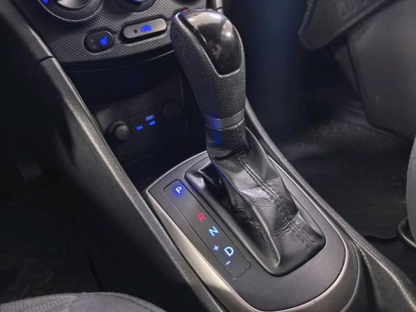 Hyundai Solaris I Рестайлинг с пробегом 2015 года, цена 1 250 000 рублей, 84028 км, седан, Автокод Объявления
