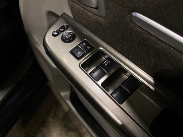 Honda Stepwgn V с пробегом 2016 года, цена 1 720 000 рублей, 127953 км, минивэн, Автокод Объявления