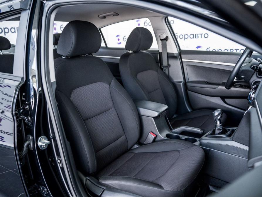 Hyundai Elantra VI (AD) Рестайлинг Ростов-на-Дону  - изображение 18