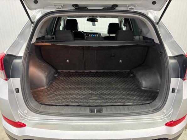 Hyundai Tucson III с пробегом 2017 года, цена 1 697 000 рублей, 236356 км, внедорожник, Автокод Объявления