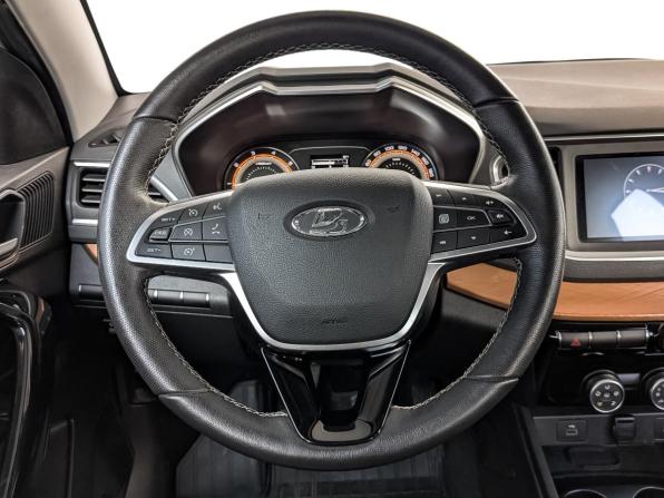 Lada (ВАЗ) Vesta I Рестайлинг (NG) с пробегом 2023 года, цена 1 290 000 рублей, 55000 км, седан, Автокод Объявления