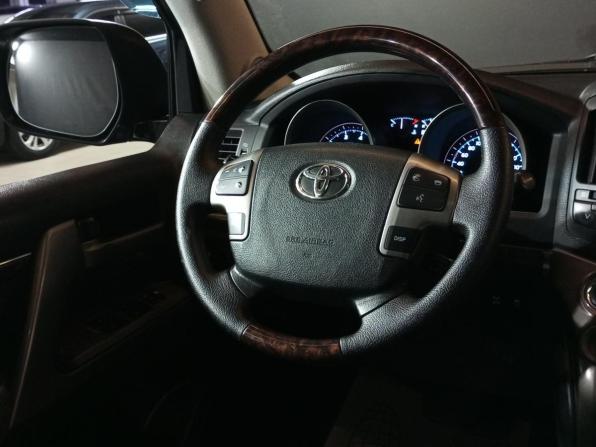Toyota Land Cruiser 200 Series с пробегом 2009 года, цена 2 550 000 рублей, 236950 км, внедорожник, Автокод Объявления