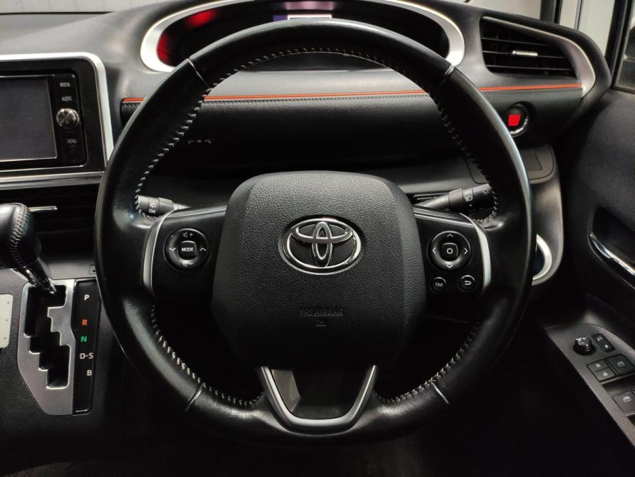 Toyota Sienta II Пермь  - изображение 7