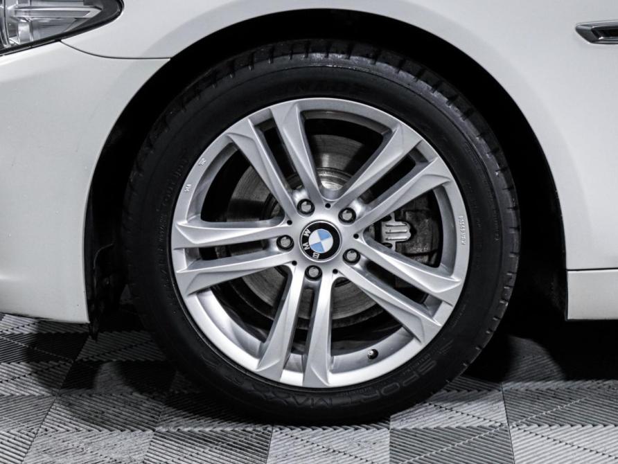 BMW 5 серии VI (F10/F11/F07) Рестайлинг Москва  - изображение 16