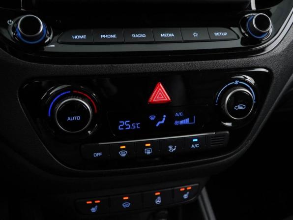 Hyundai Solaris II Рестайлинг с пробегом 2020 года, цена 1 747 444 рубля, 104331 км, седан, Автокод Объявления