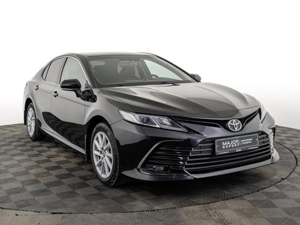 Toyota Camry VIII (XV70) Рестайлинг с пробегом 2021 года, цена 2 590 000 рублей, 120101 км, седан, Автокод Объявления