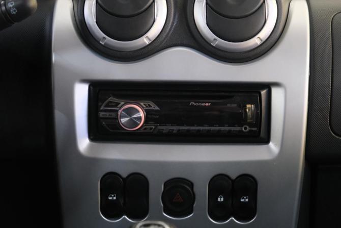 Renault Sandero I с пробегом 2014 года, цена 799 000 рублей, 150850 км, хэтчбек, Автокод Объявления