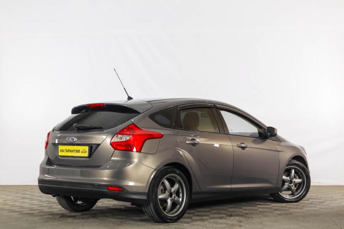 Ford Focus III с пробегом 2012 года, цена 849 000 рублей, 182000 км, хэтчбек, Автокод Объявления