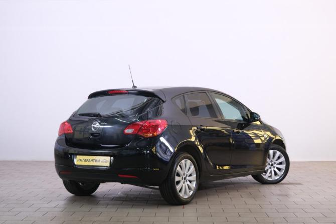 Opel Astra J с пробегом 2012 года, цена 879 000 рублей, 109000 км, хэтчбек, Автокод Объявления