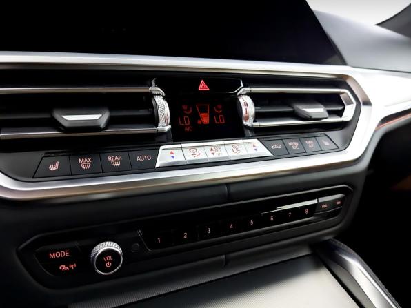BMW 4 серии G22 G23 G26 с пробегом 2021 года, цена 5 490 000 рублей, 15000 км, кабриолет, Автокод Объявления