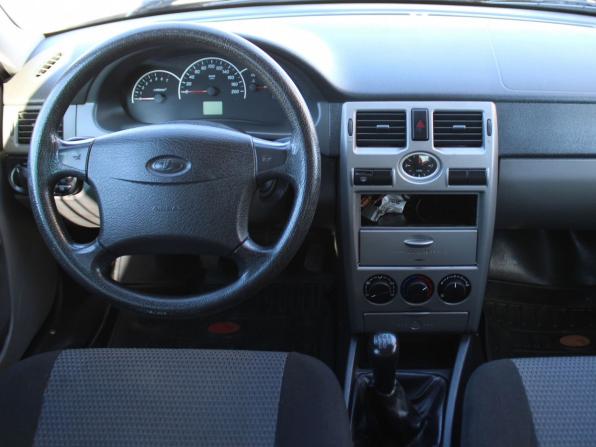 Lada (ВАЗ) Priora I с пробегом 2010 года, цена 249 000 рублей, 176142 км, седан, Автокод Объявления