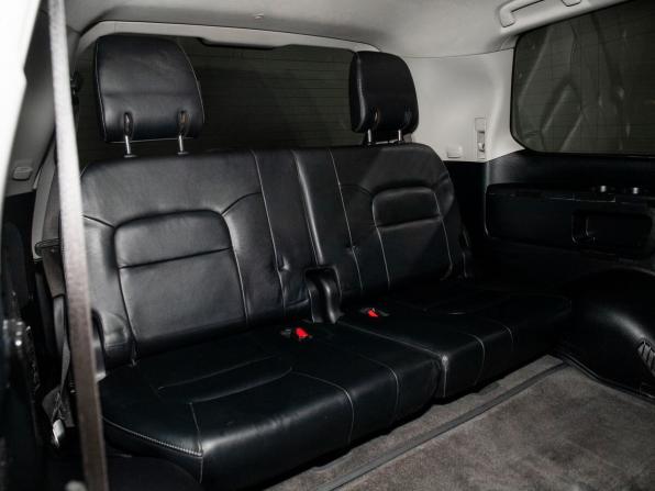 Toyota Land Cruiser 200 Series Рестайлинг 1 с пробегом 2014 года, цена 3 565 000 рублей, 407976 км, внедорожник, Автокод Объявления