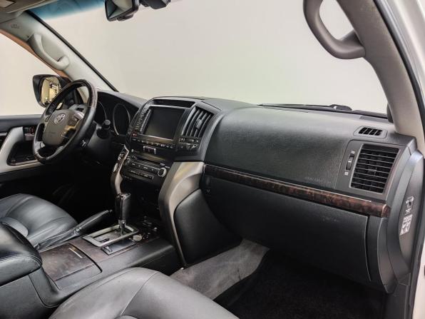 Toyota Land Cruiser 200 Series с пробегом 2009 года, цена 2 750 000 рублей, 272802 км, внедорожник, Автокод Объявления