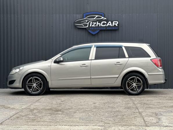 Opel Astra H Рестайлинг с пробегом 2007 года, цена 399 000 рублей, 157100 км, универсал, Автокод Объявления