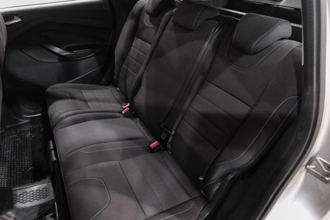 Ford Kuga II с пробегом 2016 года, цена 1 499 000 рублей, 113961 км, внедорожник, Автокод Объявления