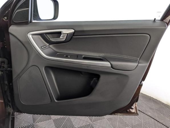 Volvo XC60 I Рестайлинг с пробегом 2015 года, цена 2 285 000 рублей, 118163 км, внедорожник, Автокод Объявления