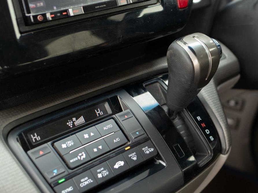 Honda Stepwgn V Новосибирск  - изображение 15